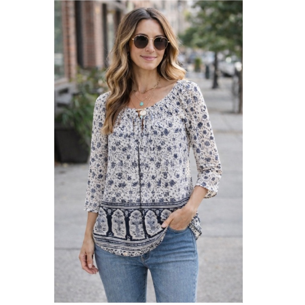 🦋🎯 Lucky Brand Black Cream Floral Boho Chic Smock Peasant Top M